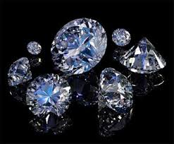 Сожительница украла у николаевского бизнесмена бриллиантов на миллион и скрылась за границей