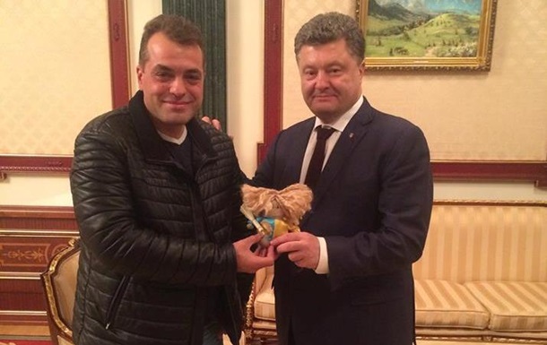 Советник Порошенко сравнил россиян с "мелкими, вредными насекомыми"