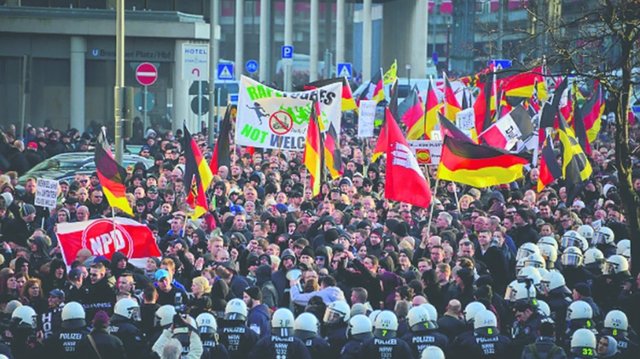 Беспорядки в Кельне поставили под угрозу Шенген