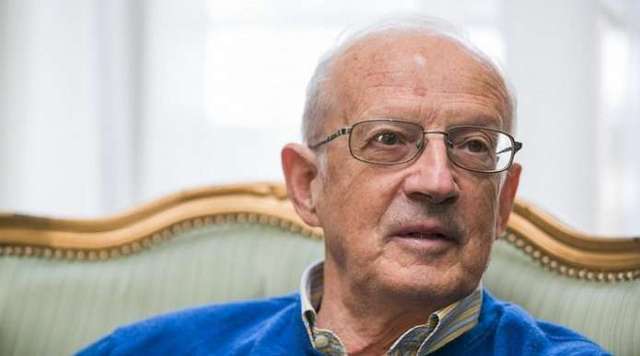 Экономику России уже не спасет даже снятие санкций - политолог