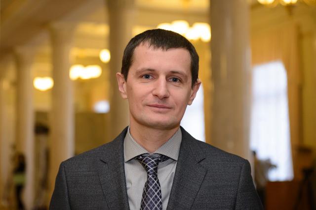 РОМАН СЕМЕНУХА: "В ХАРЬКОВЕ ПРОИСХОДИТ СПАЙКА "БЛОКА ПЕТРА ПОРОШЕНКО" И "ВІДРОДЖЕННЯ"