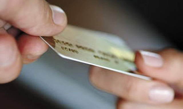 “Як тебе не любити?” – журналіст розповів подробиці махінацій з Приватбанком