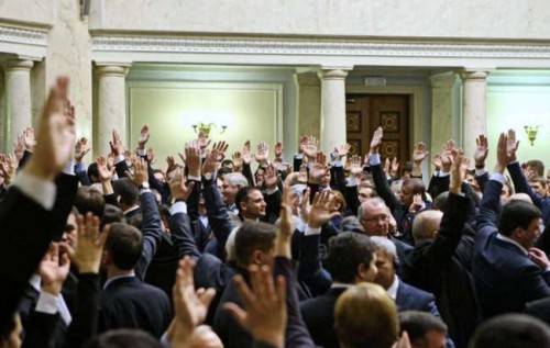 Казанський: Відбившись на фронтах, країна продовжує не помічати внутрішнього ворога