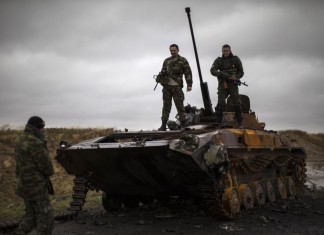 За добу у зоні АТО двоє поранених, на Донецькому напрямку низькоінтенсивні бої