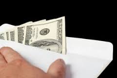 В Днепропетровске прокурор погорела на взятке в 1 тысячу долларов