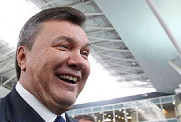 ЗАНАВЕС ПРИОТКРЫТ: ТЕЛОХРАНИТЕЛИ ЭКС-ПРЕЗИДЕНТОВ РАССКАЗАЛИ О ЯЙЦЕ ДЛЯ ЯНУКОВИЧА И ПОДСТАВНЫХ КОРТЕЖАХ КУЧМЫ