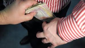 Аферисты в погонах