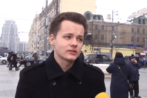 Правнуков уже обеспечил: москвичи высказались о Путине-коррупционере