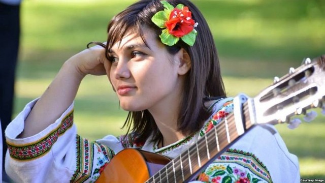 Українка із Британії хоче виступити на «Євробаченні-2016» з антивоєнною піснею