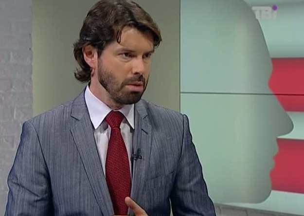 Андрій Новак: Протискуючи 300 голосів, влада зламає собі хребет