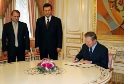 Освобождение Украины надо начинать с люстрации Медведчука, Кучмы и Порошенко