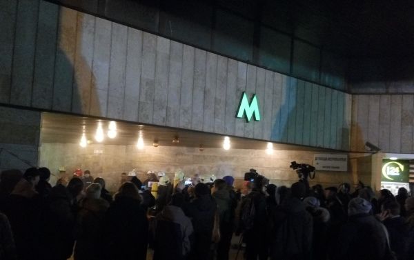 Стали відомі подробиці пожежі на станції метро Льва Толстого