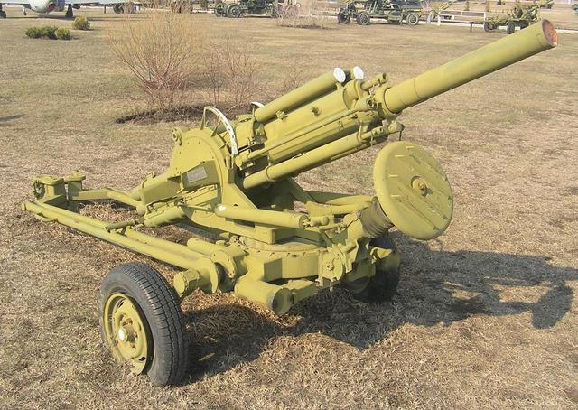 Боевики “ЛНР” обстреливают украинские позиции из миномета “Василек”