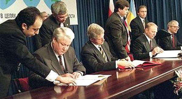 Кто лоббировал Будапештский меморандум?