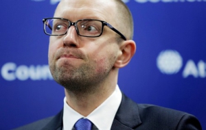 Яценюк вчера устроил клоунаду на канале Коломойского