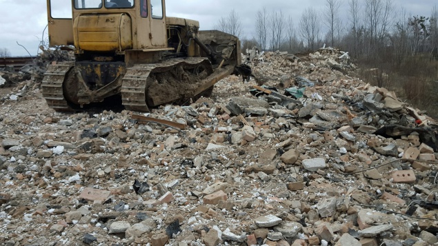 Директор автодрома «Чайка» превращает село Чайки в свалку