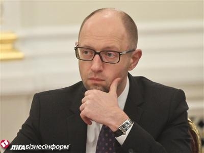 Ради премьерства Яценюк согласился снять Павленко и принять Ковальчука