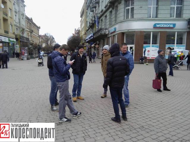 В Івано-Франківську акція в підтримку поліції не отримала очікуваної підтримки громади