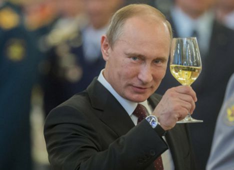 Путин может спокойно наблюдать, как Украина рушится сама собой, - The Washington Times