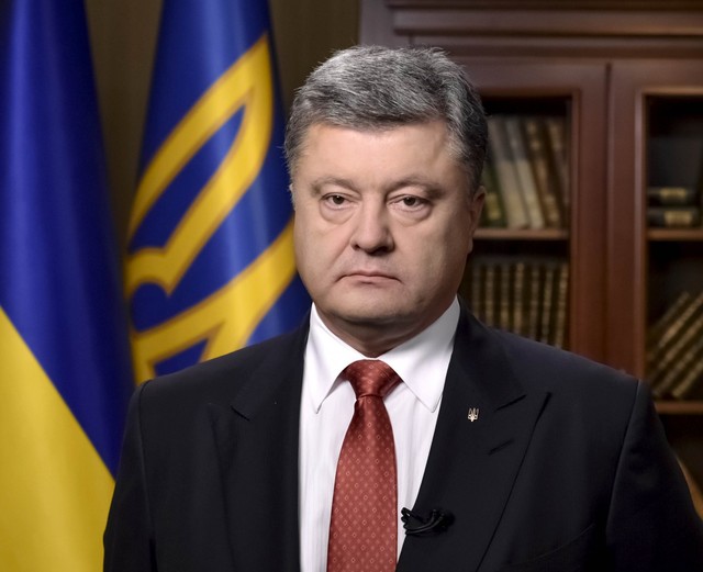 Порошенко вкотре заявив про ризик відновлення повномасштабних бойових дій на Донбасі