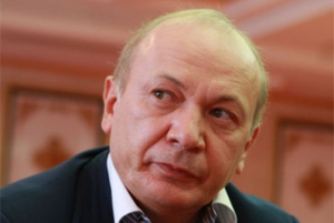 Еще один член «семьи» Януковича вышел окончательно сухим из воды (ВИДЕО)