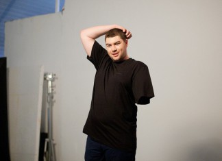 Кіборг без руки і ніг грає в футбол та планує нову кар’єру