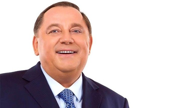 Колишній ректор Податкової академії Петро Мельник хоче поновитися на посаді