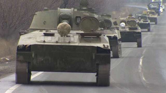 Боевики стягивают танки и артиллерию на окраины Донецка