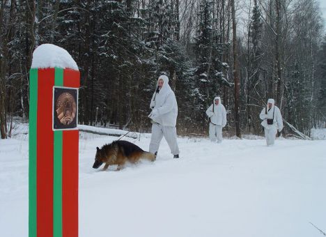 Беларусь не будет пускать украинцев с новыми паспортами
