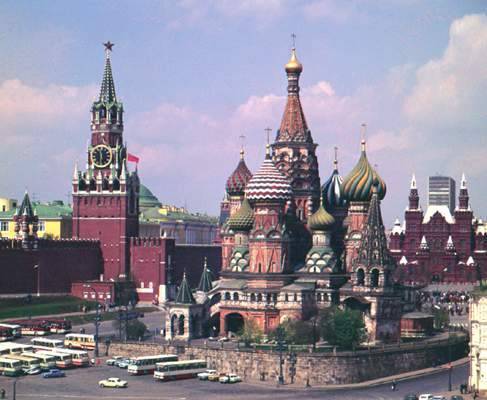 Соцсети взорвал плакат с Савченко в Москве: опубликовано фото