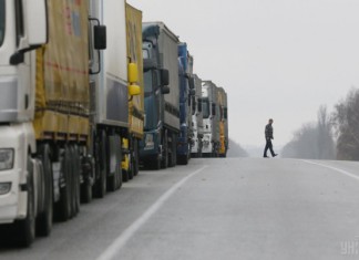 Російські фури знову отримали змогу вільно пересуватися Україною