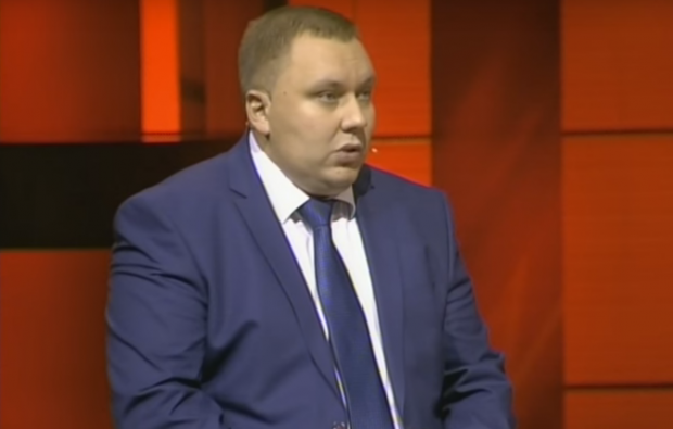 НАБУ ХОТІЛА ОГОЛОСИТИ ПІДОЗРУ ПАСІШНИКУ З "НАФТОГАЗУ" – ТОЙ ТЕРМІНОВО ПОЛЕТІВ ЗА КОРДОН