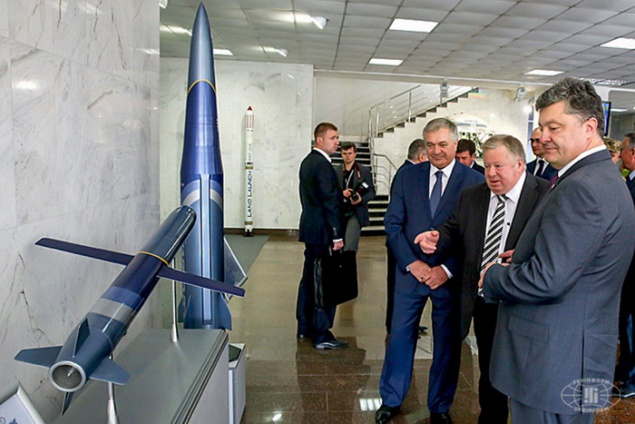 Государство должно пролить свет на темные дела космической отрасли