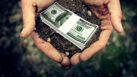 Чиновник вимагав $60 тис за землю для кемпінгу