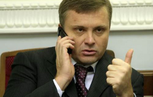 У інфовкиді про Ахметова-Бойка «стирчать вуха» Льовочкіна