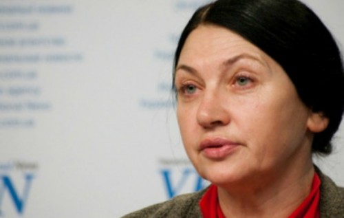 ИЗВЕСТНАЯ ЛУГАНСКАЯ СЕПАРАТИСТКА ПЕРЕБРАЛАСЬ В КИЕВ