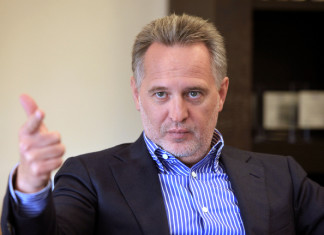 Фірташ захоплює лісові угіддя на Житомирщині для видобування бурштину