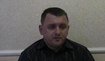 Обнаглевших полицейских начальников, «крышующих» добычу янтаря, подчиненные сдали СБУ