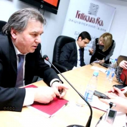 Банкир Виктор Братко пытается сбежать от СБУ к МВД