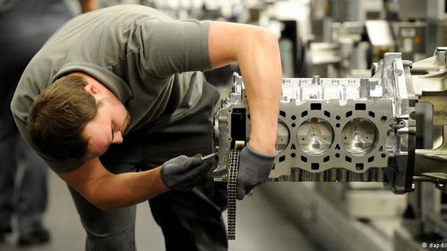 Німецький автопром обіцяє створити тисячі нових робочих місць в Україні