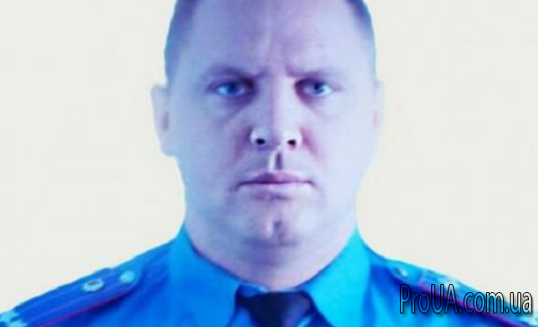 Боровик: Начальнику полиции, который «крышевал» добычу янтаря, СБУ позволили сбежать