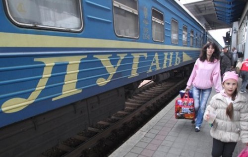 Письмо из Луганска: думаете это просто, бросить дом и выехать в Украину?