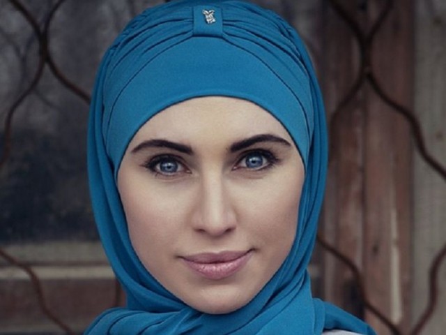 Неймовірна фотосесія чеченської снайперки з АТО підірвала мережу