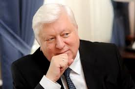 Пшонке передали уже, что открылась вакансия по его специальности?