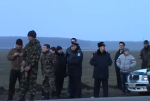 Менты с боевиками блокируют колонну ВСУ под Волновахой