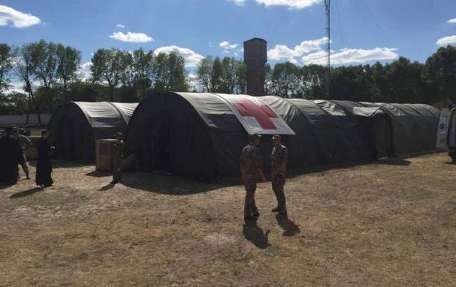 Американський польовий госпіталь вартістю $ 8 млн тримають в тилу для показухи - волонтер