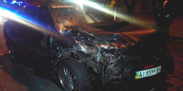 В Киеве страшная авария: вместо машин остались консервные банки