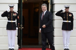 Офшоры Порошенко: в БПП рассказали, к чему приведет скандал