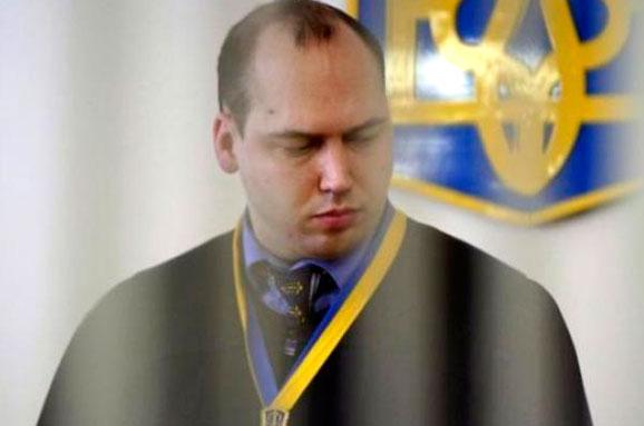Скандального київського суддю Вовка відсторонили від посади