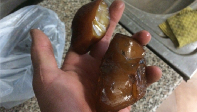 На Ривненщине добытчики янтаря не поделили воду